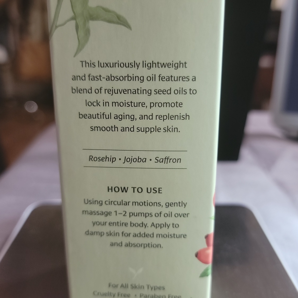 Body Oil - Ayurvedic Skincare - Picture 4 of 4